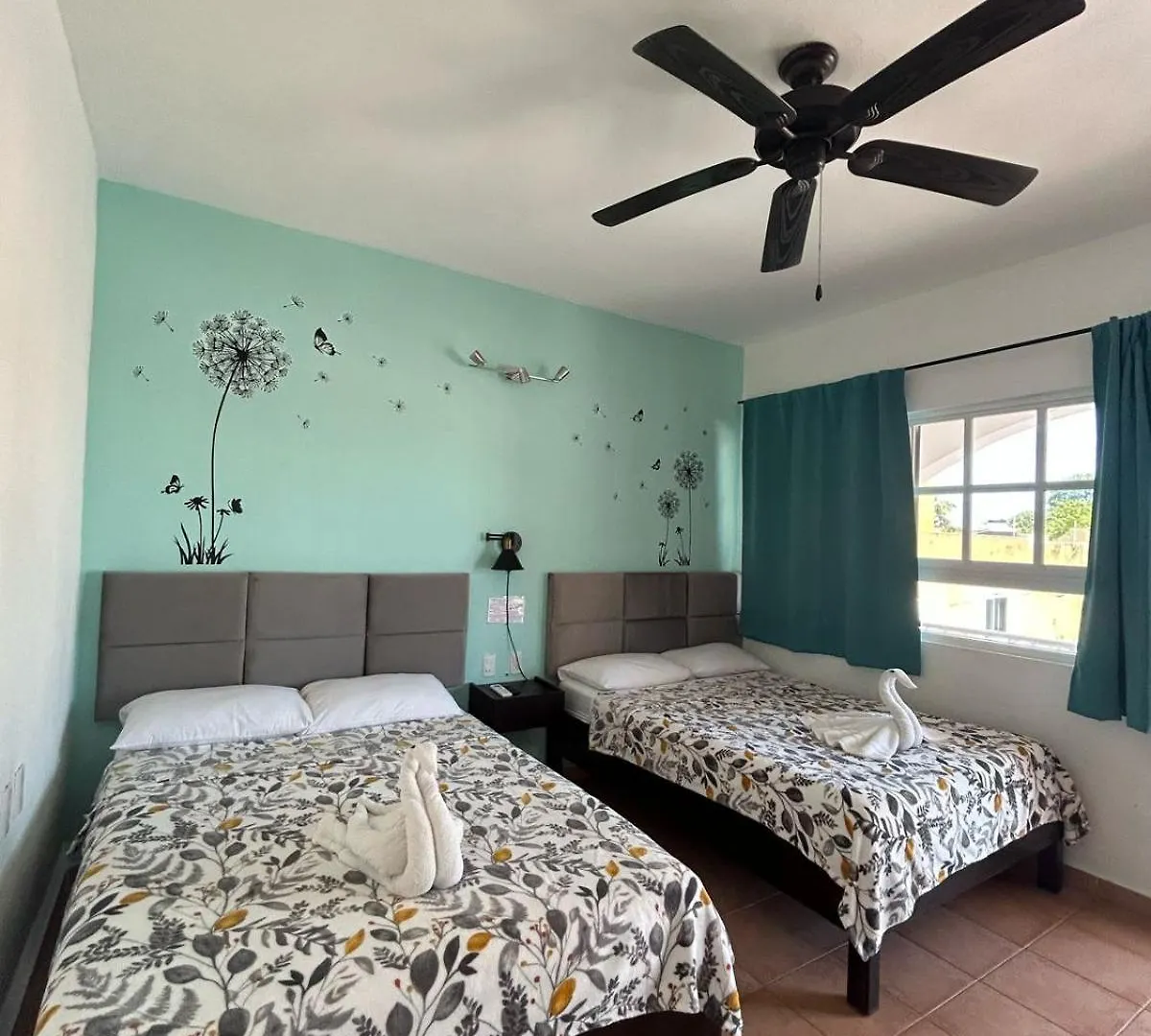**  Hotel Marcianito Isla Mujeres Mexico