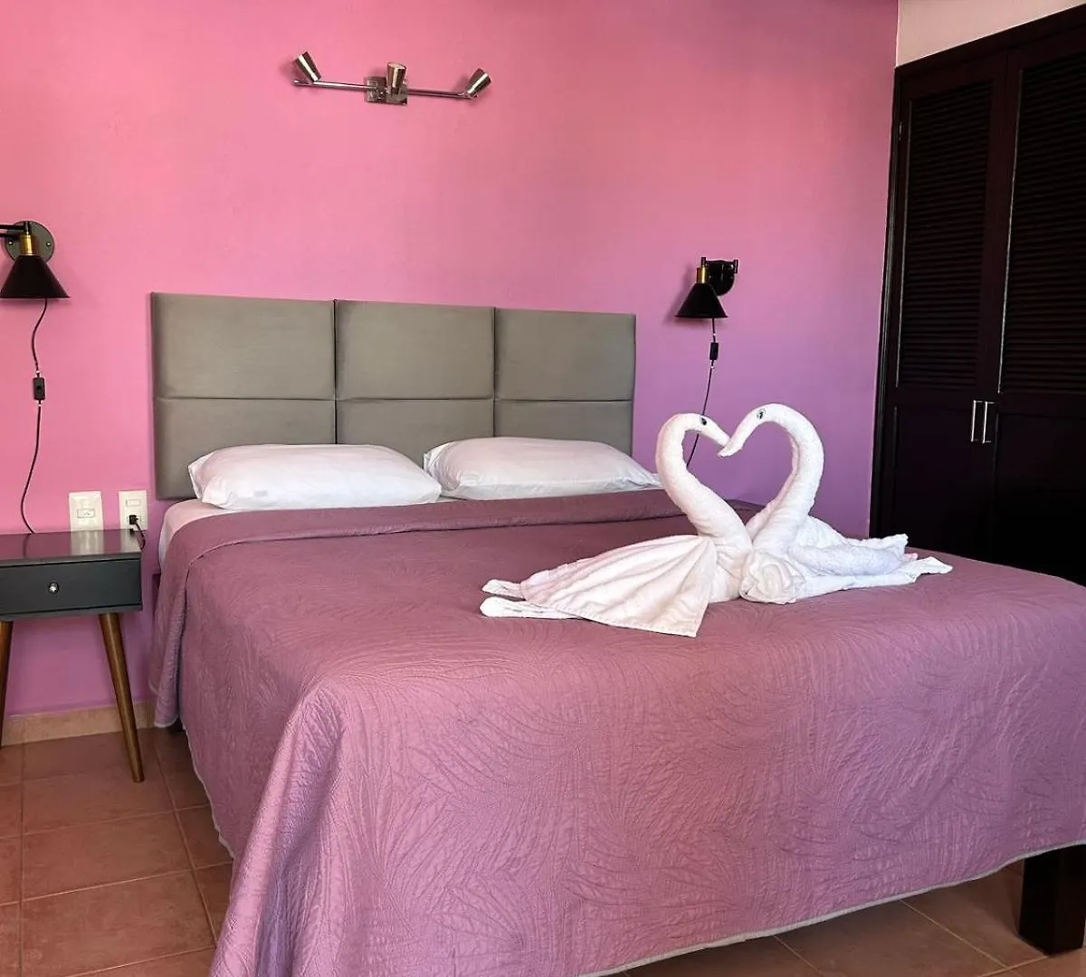 Hotel Marcianito Isla Mujeres