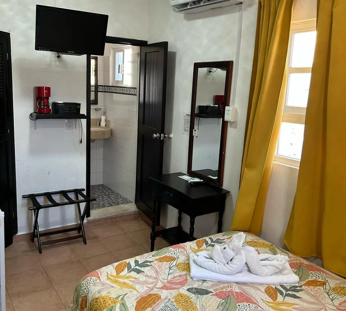 Hotel Marcianito Isla Mujeres 2*,
