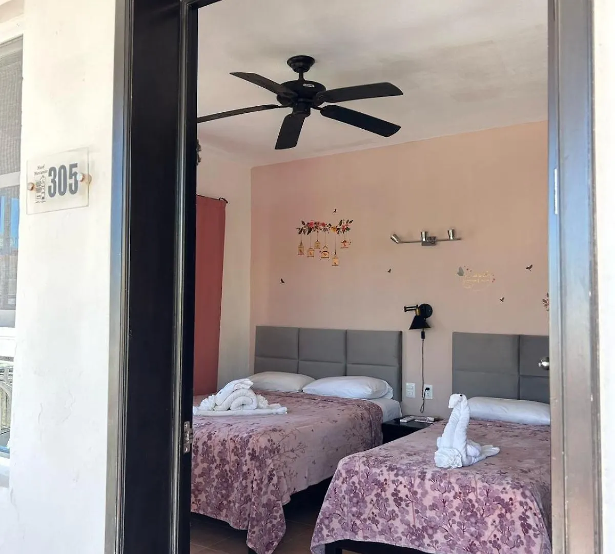 Hotel Marcianito Isla Mujeres Mexico