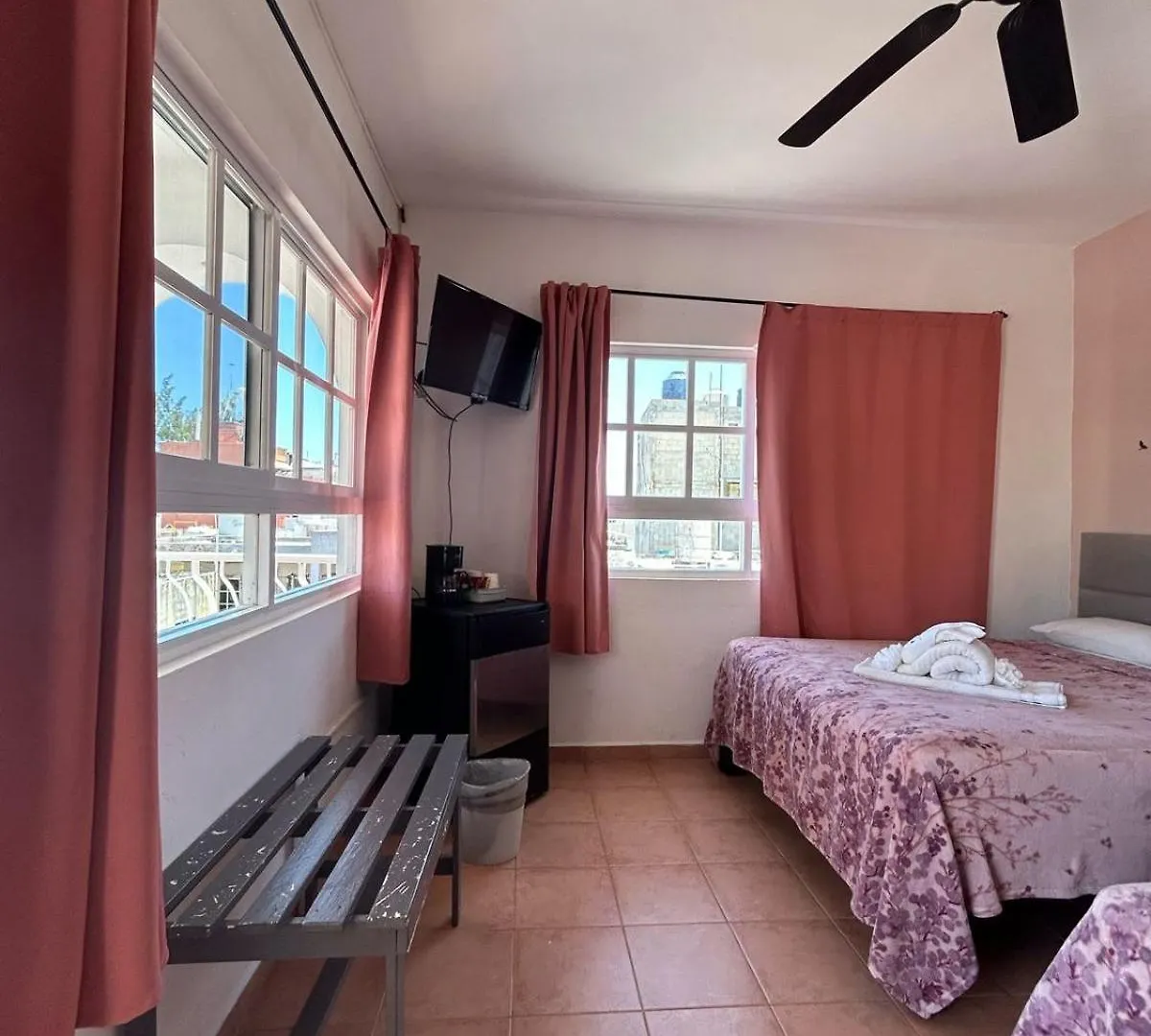 Hotel Marcianito Isla Mujeres